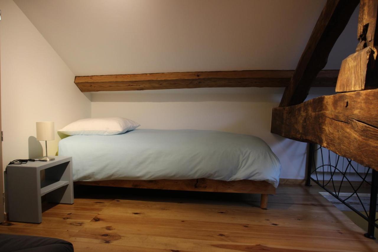 Gite Du Moulin Chenelette Eksteriør billede